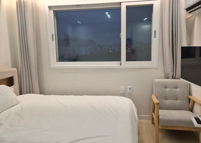 Apartment 스테이남산뷰하우스 *